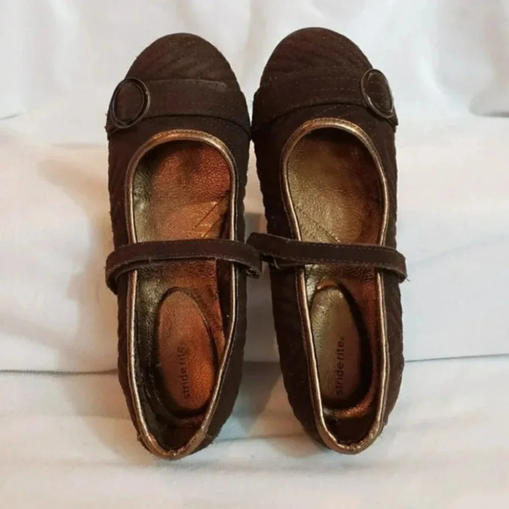 Vintage Stride Rite Darcy Girls 5W Brown Suede Maryjanes Retro‎ Y2K Concert